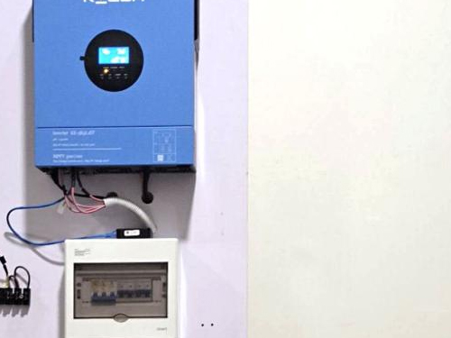 550W 태양 전지판 + 5kW 오프 그리드 인버터 + 10kWh 리튬 배터리 구축 주택 통합 태양열 스토리지 시스템